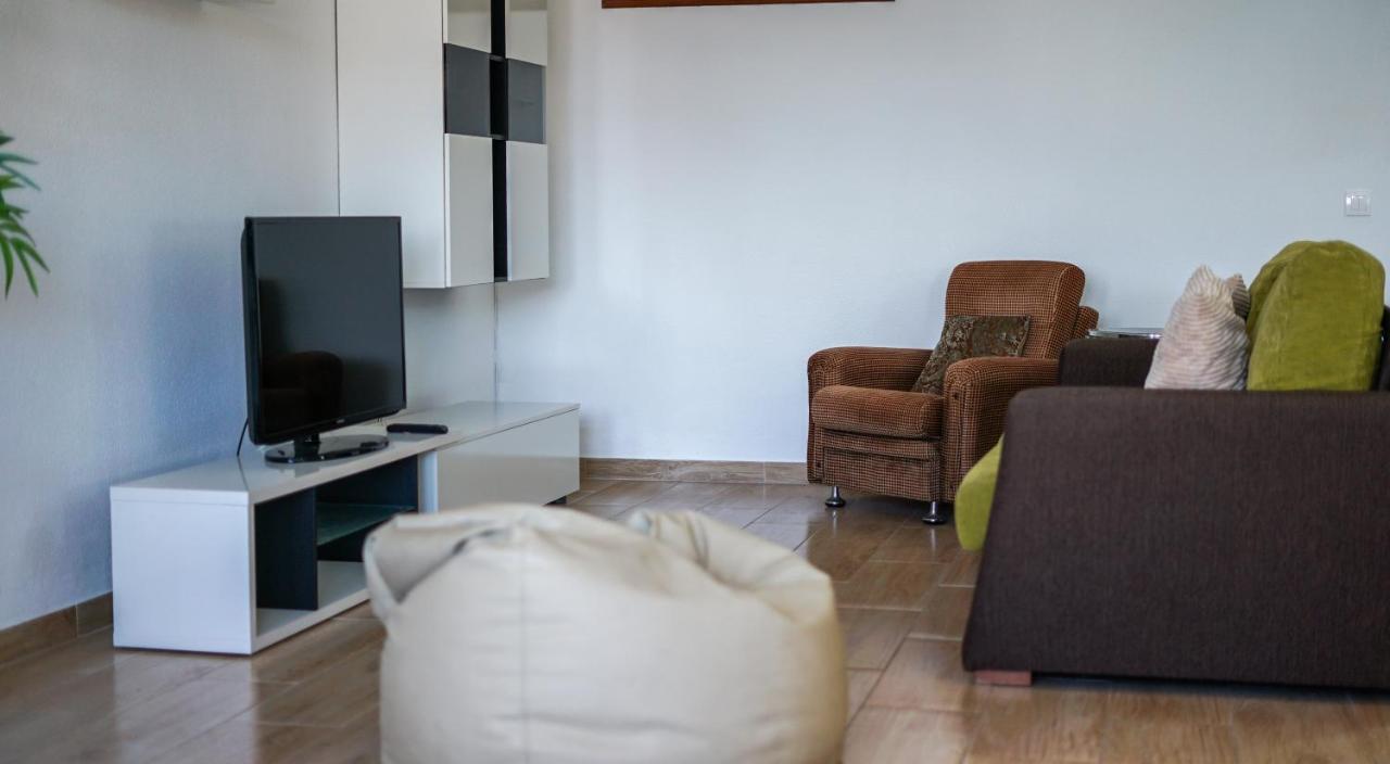 Ocean View Apartment - Pool And Sea View & Albufeira Center Экстерьер фото