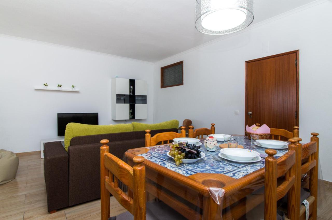 Ocean View Apartment - Pool And Sea View & Albufeira Center Экстерьер фото